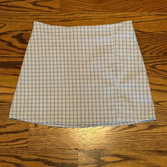 ALTAR’D STATE Ivory Blue Kit Plaid Mini Skirt w/ 5” Side Slit NWT - Picture 6 of 11